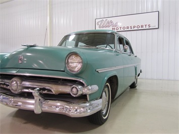 1954 Ford Crestline   - Photo 7 - Fort Wayne, IN 46804