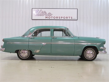 1954 Ford Crestline   - Photo 32 - Fort Wayne, IN 46804