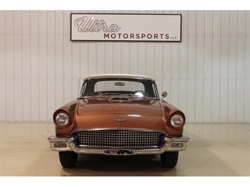 1957 Ford Thunderbird   - Photo 14 - Fort Wayne, IN 46804