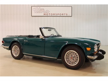 1974 Triumph TR-6   - Photo 1 - Fort Wayne, IN 46804