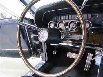 1966 Ford Thunderbird   - Photo 29 - Fort Wayne, IN 46804