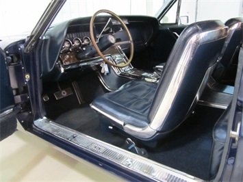 1966 Ford Thunderbird   - Photo 20 - Fort Wayne, IN 46804