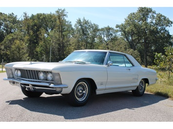 1964 Buick Riviera   - Photo 2 - Fort Wayne, IN 46804