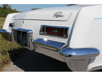 1964 Buick Riviera   - Photo 9 - Fort Wayne, IN 46804