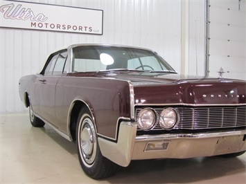 1967 Lincoln Continental   - Photo 6 - Fort Wayne, IN 46804