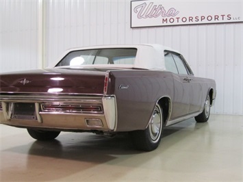 1967 Lincoln Continental   - Photo 11 - Fort Wayne, IN 46804