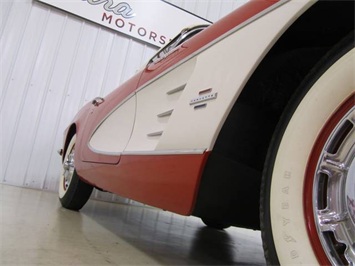 1961 Chevrolet Corvette Fuel Injected Convertible   - Photo 14 - Fort Wayne, IN 46804