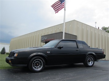 1987 Buick Regal Grand National Turbo   - Photo 2 - Fort Wayne, IN 46804