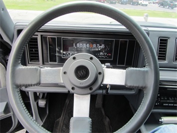 1987 Buick Regal Grand National Turbo   - Photo 41 - Fort Wayne, IN 46804