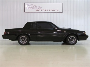 1987 Buick Regal Grand National Turbo   - Photo 4 - Fort Wayne, IN 46804