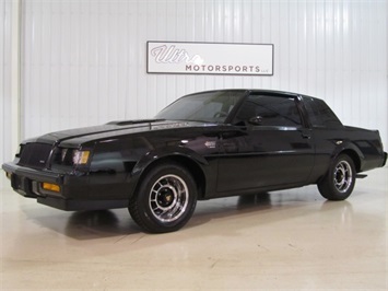 1987 Buick Regal Grand National Turbo   - Photo 3 - Fort Wayne, IN 46804