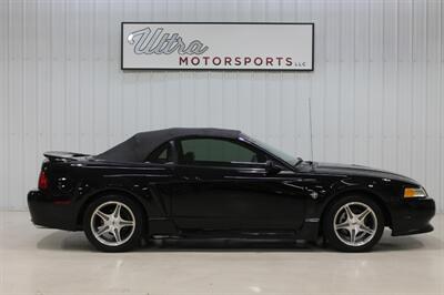 1999 Ford Mustang GT   - Photo 1 - Fort Wayne, IN 46804