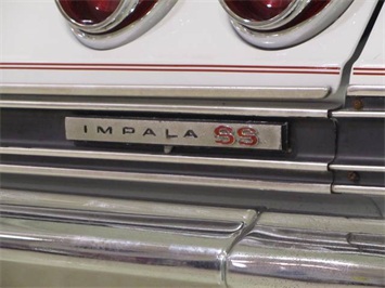 1965 Chevrolet Impala SS   - Photo 11 - Fort Wayne, IN 46804