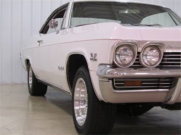 1965 Chevrolet Impala SS   - Photo 4 - Fort Wayne, IN 46804