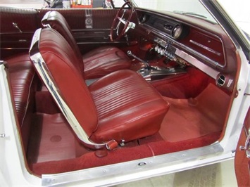 1965 Chevrolet Impala SS   - Photo 17 - Fort Wayne, IN 46804