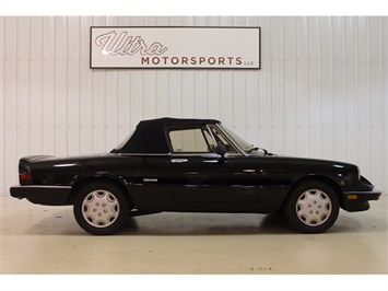 1987 Alfa Romeo Spider Graduate   - Photo 3 - Fort Wayne, IN 46804