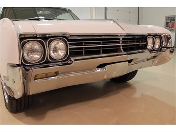 1966 Oldsmobile Eighty-Eight   - Photo 8 - Fort Wayne, IN 46804