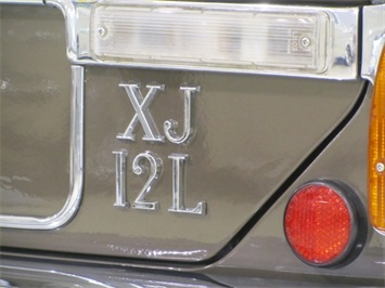 1976 Jaguar XJ 12L   - Photo 12 - Fort Wayne, IN 46804