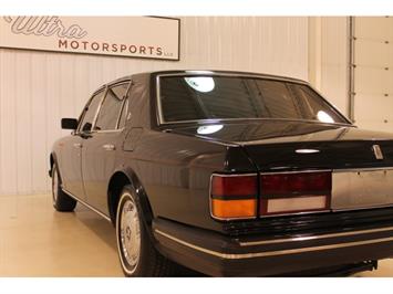 1995 ROLLS ROYCE Flying Spur   - Photo 15 - Fort Wayne, IN 46804