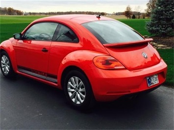 2013 Volkswagen Beetle-Classic 2.5L Entry PZEV   - Photo 3 - Fort Wayne, IN 46804