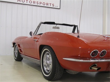 1963 Chevrolet Corvette Sting Ray Roadster   - Photo 15 - Fort Wayne, IN 46804