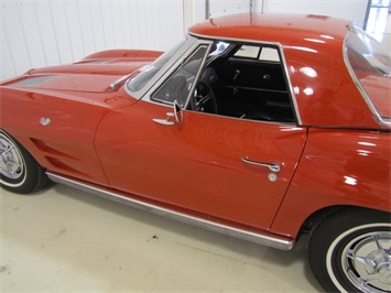 1963 Chevrolet Corvette Sting Ray Roadster   - Photo 36 - Fort Wayne, IN 46804