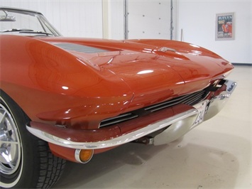 1963 Chevrolet Corvette Sting Ray Roadster   - Photo 10 - Fort Wayne, IN 46804