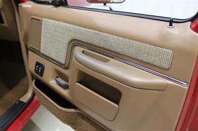 1989 Ford Bronco XLT   - Photo 24 - Fort Wayne, IN 46804