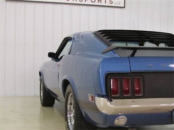 1970 Ford Mustang Boss 302   - Photo 13 - Fort Wayne, IN 46804