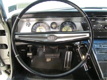 1964 Buick Riviera   - Photo 41 - Fort Wayne, IN 46804