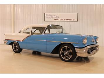 1957 Oldsmobile Super 88   - Photo 2 - Fort Wayne, IN 46804