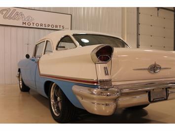 1957 Oldsmobile Super 88   - Photo 10 - Fort Wayne, IN 46804