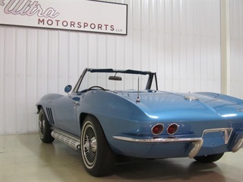 1965 Chevrolet Corvette   - Photo 16 - Fort Wayne, IN 46804