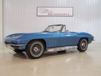 1965 Chevrolet Corvette   - Photo 1 - Fort Wayne, IN 46804