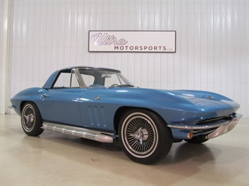 1965 Chevrolet Corvette   - Photo 5 - Fort Wayne, IN 46804