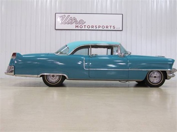 1955 Cadillac DeVille Series 62 Sport Coupe   - Photo 1 - Fort Wayne, IN 46804