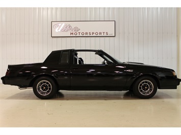 1987 Buick Regal Grand National Turbo   - Photo 12 - Fort Wayne, IN 46804