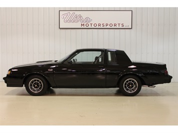 1987 Buick Regal Grand National Turbo   - Photo 1 - Fort Wayne, IN 46804