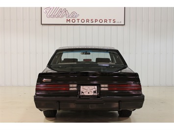 1987 Buick Regal Grand National Turbo   - Photo 15 - Fort Wayne, IN 46804