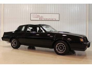 1987 Buick Regal Grand National Turbo   - Photo 11 - Fort Wayne, IN 46804