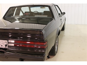 1987 Buick Regal Grand National Turbo   - Photo 17 - Fort Wayne, IN 46804