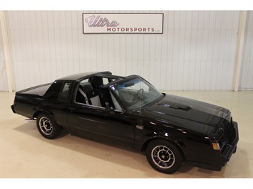 1987 Buick Regal Grand National Turbo   - Photo 2 - Fort Wayne, IN 46804