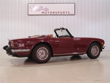 1975 Triumph TR-6   - Photo 1 - Fort Wayne, IN 46804