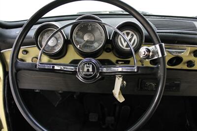 1971 VW Type3 Squareback   - Photo 19 - Fort Wayne, IN 46804