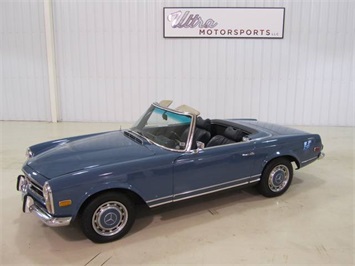 1969 Mercedes-Benz 280   - Photo 43 - Fort Wayne, IN 46804