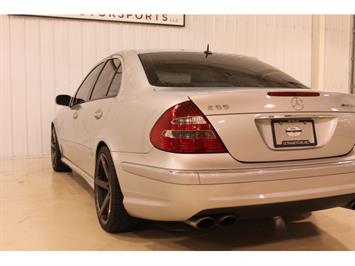 2004 Mercedes-Benz E 55 AMG   - Photo 11 - Fort Wayne, IN 46804