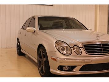 2004 Mercedes-Benz E 55 AMG   - Photo 4 - Fort Wayne, IN 46804