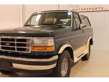 1992 Ford Bronco Eddie Bauer 2dr Eddie Bauer   - Photo 6 - Fort Wayne, IN 46804