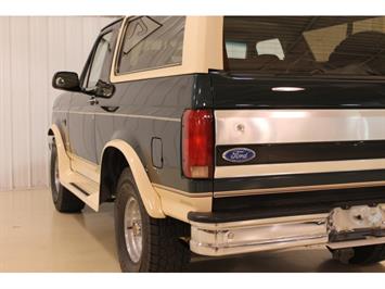 1992 Ford Bronco Eddie Bauer 2dr Eddie Bauer   - Photo 12 - Fort Wayne, IN 46804