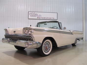 1959 Ford Fairlane 500 Skyliner   - Photo 10 - Fort Wayne, IN 46804